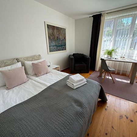 Guest House "8 Smilgos" Klaipeda Ngoại thất bức ảnh
