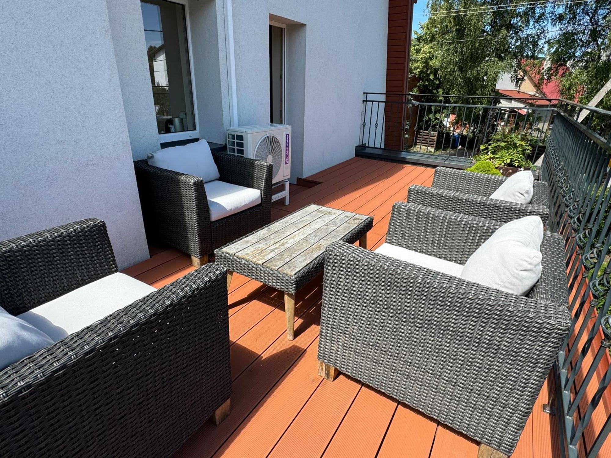 Guest House "8 Smilgos" Klaipeda Ngoại thất bức ảnh