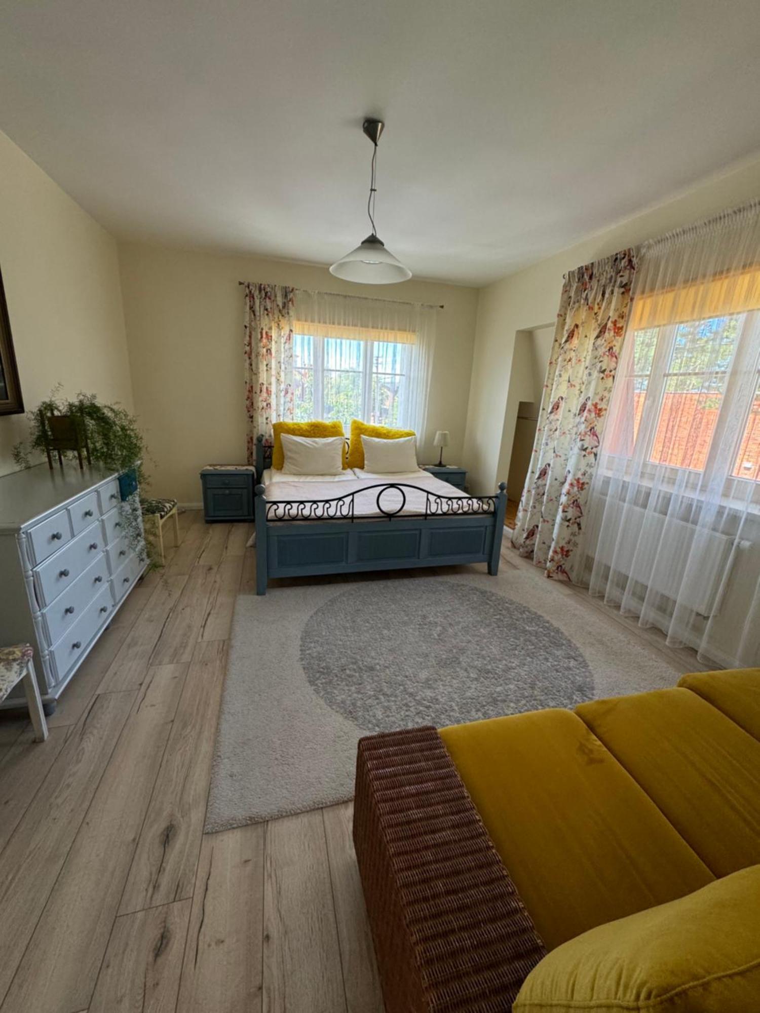 Guest House "8 Smilgos" Klaipeda Ngoại thất bức ảnh