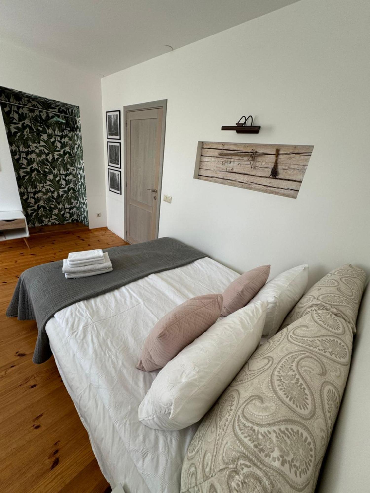 Guest House "8 Smilgos" Klaipeda Ngoại thất bức ảnh
